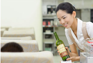 한서대 항공관광학과 기내실습장면